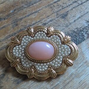 Gold and Pink Pearl Brooch